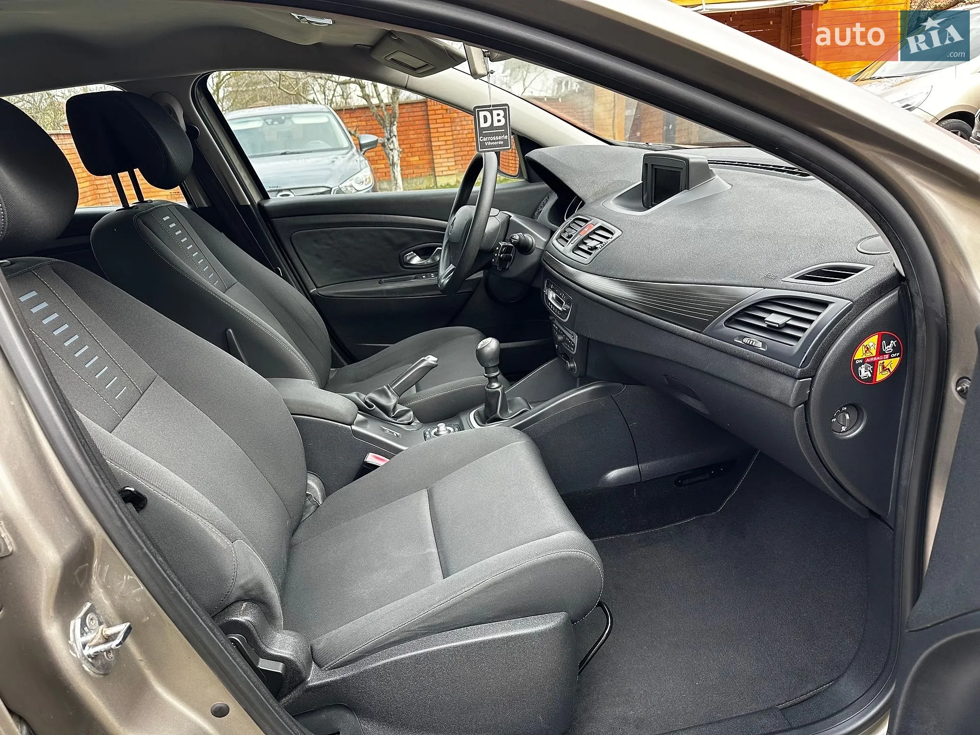 2010 Renault Megane - мініатюра 26