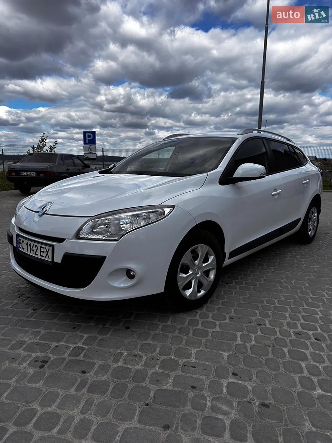 2010 Renault Megane - мініатюра 4