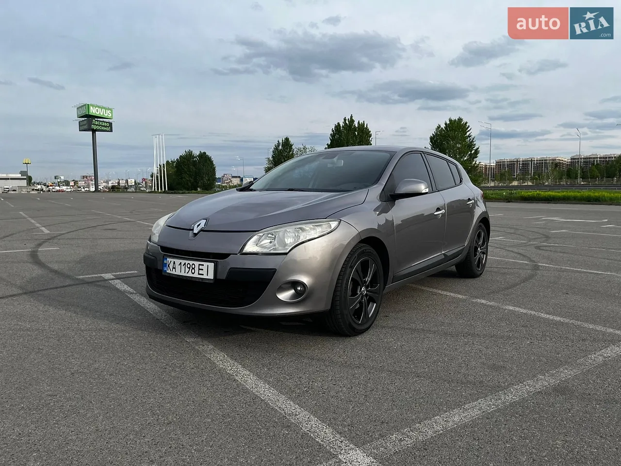 2011 Renault Megane - мініатюра 21