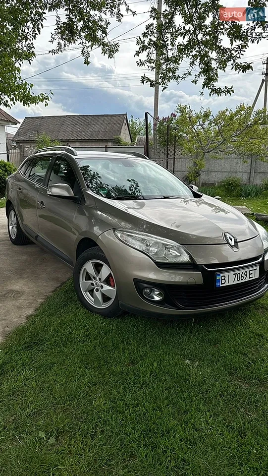 2012 Renault Megane - мініатюра 17