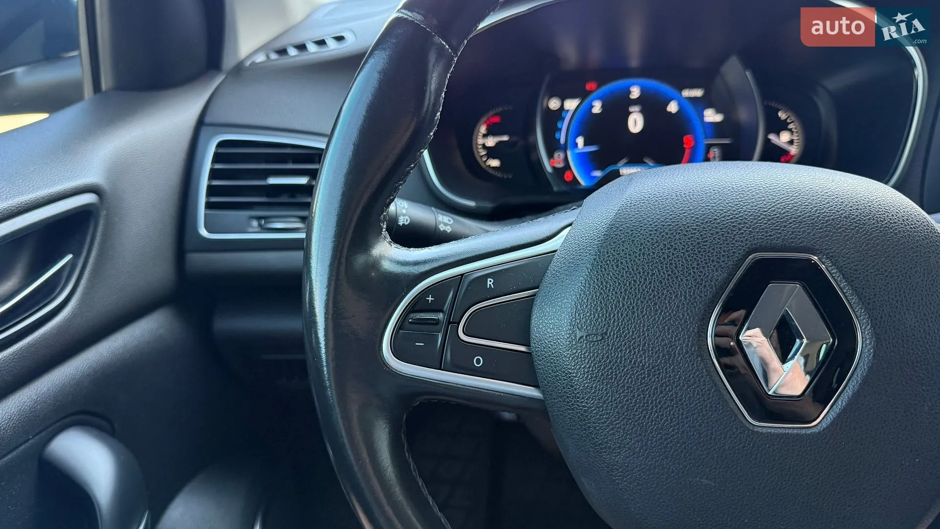 2017 Renault Megane - мініатюра 27
