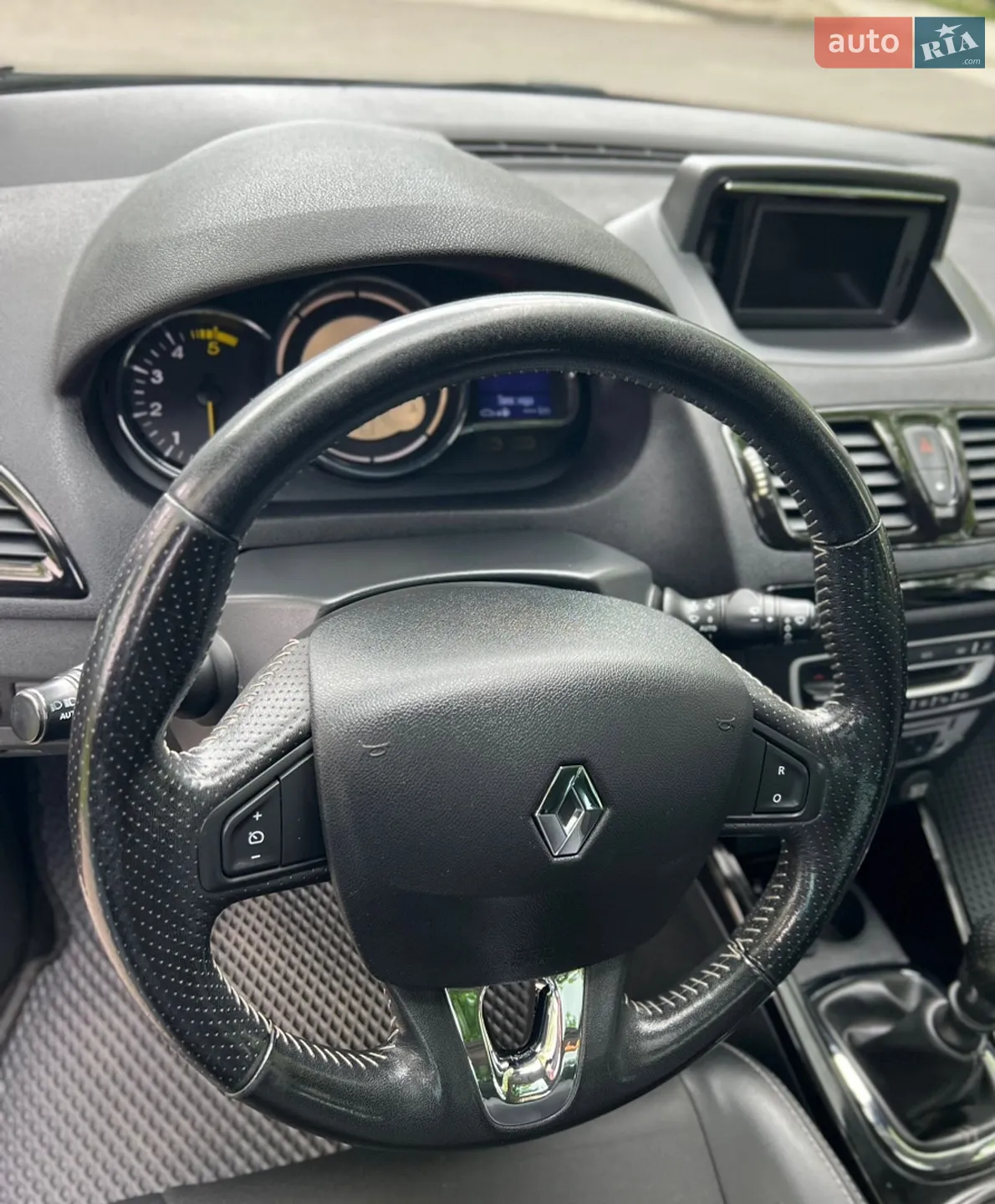 2013 Renault Megane - мініатюра 37