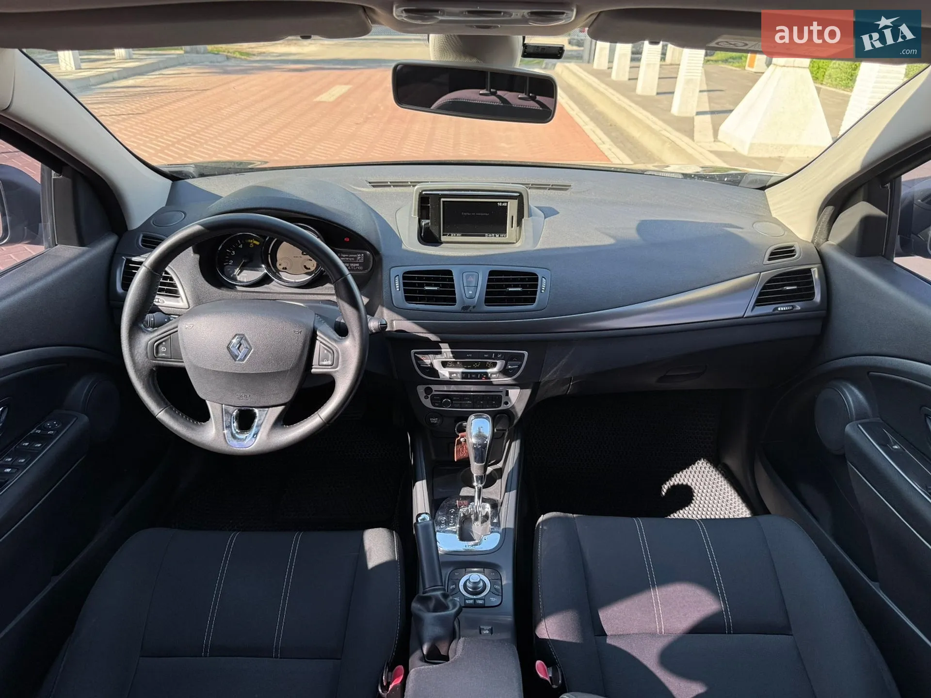 2014 Renault Megane - мініатюра 11