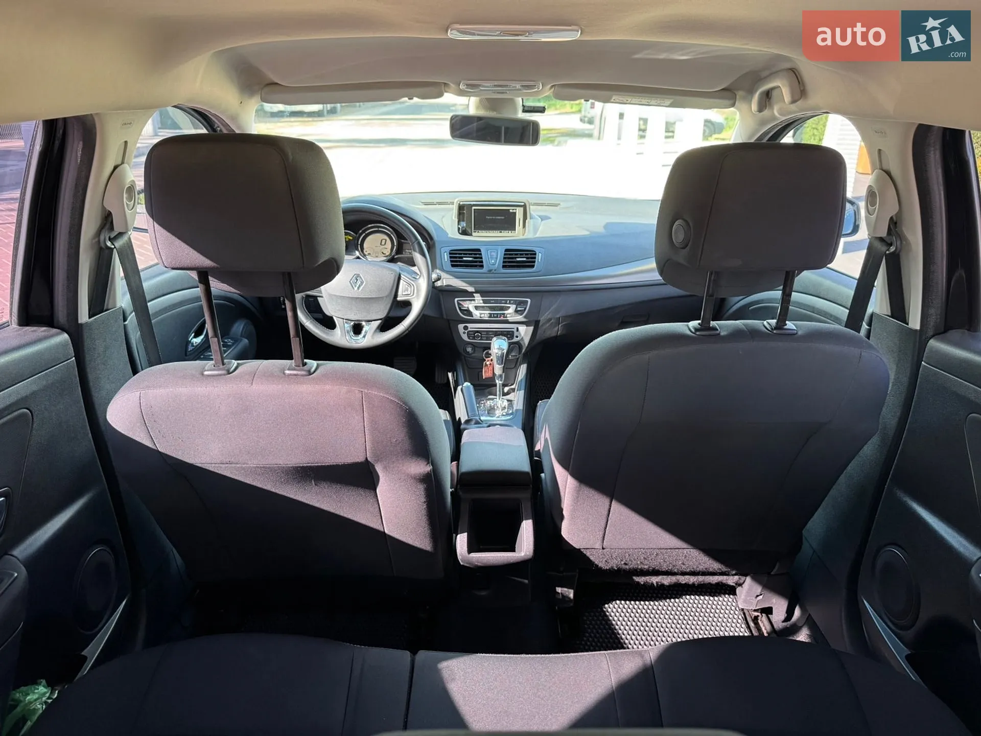 2014 Renault Megane - мініатюра 27