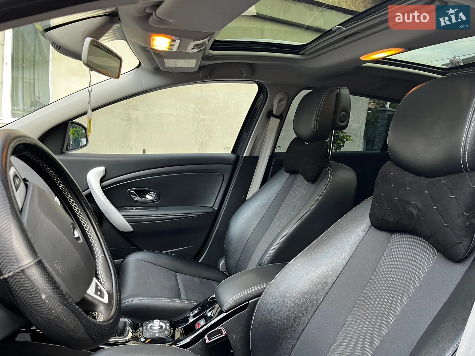2012 Renault Megane - мініатюра 8