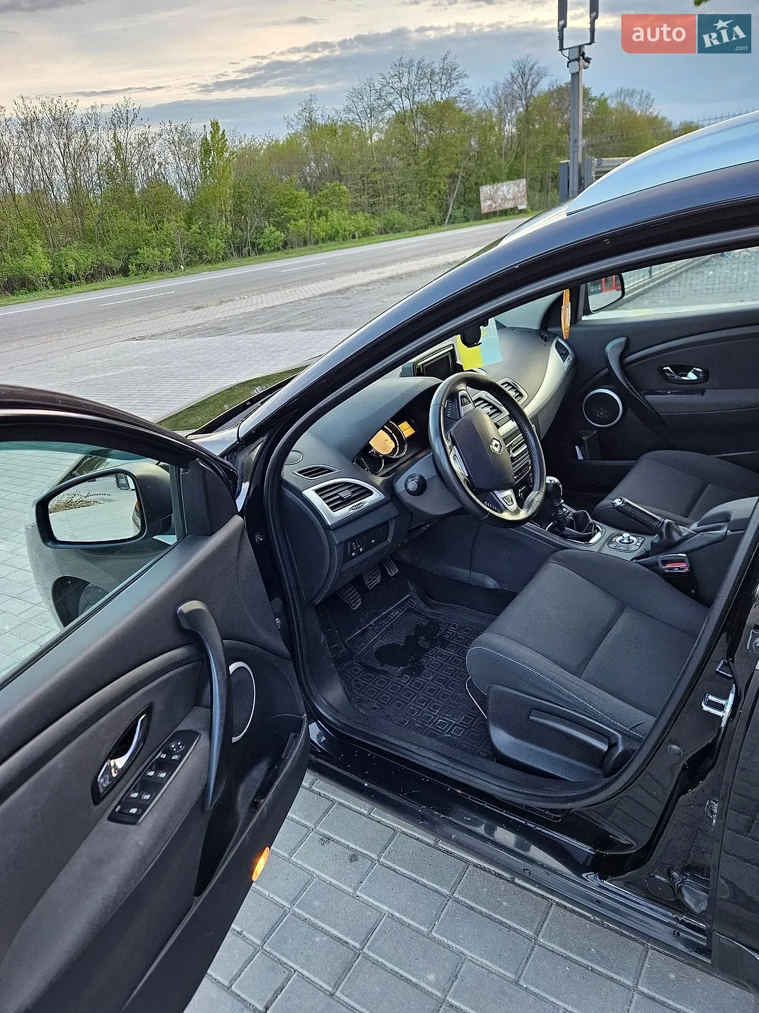 2012 Renault Megane - мініатюра 10