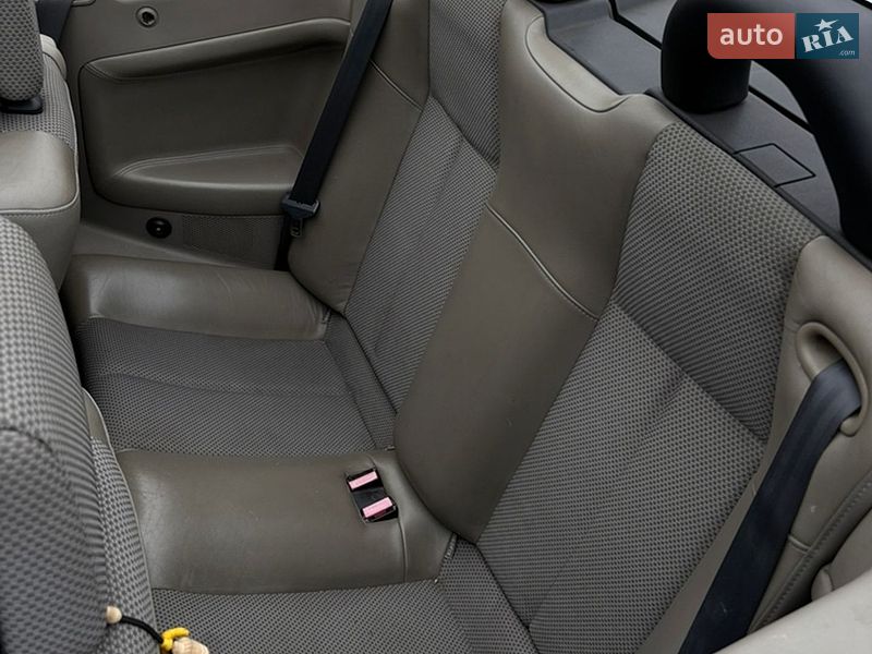 Кабриолет Renault Megane 2004 в Киеве
