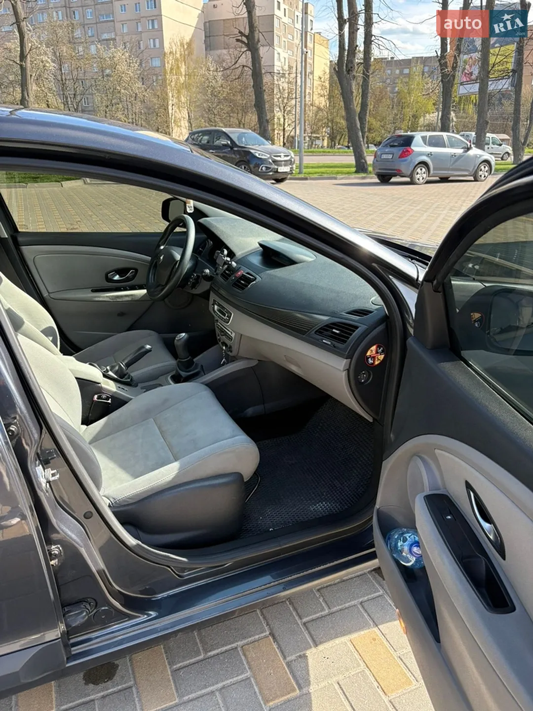 2010 Renault Megane - мініатюра 10