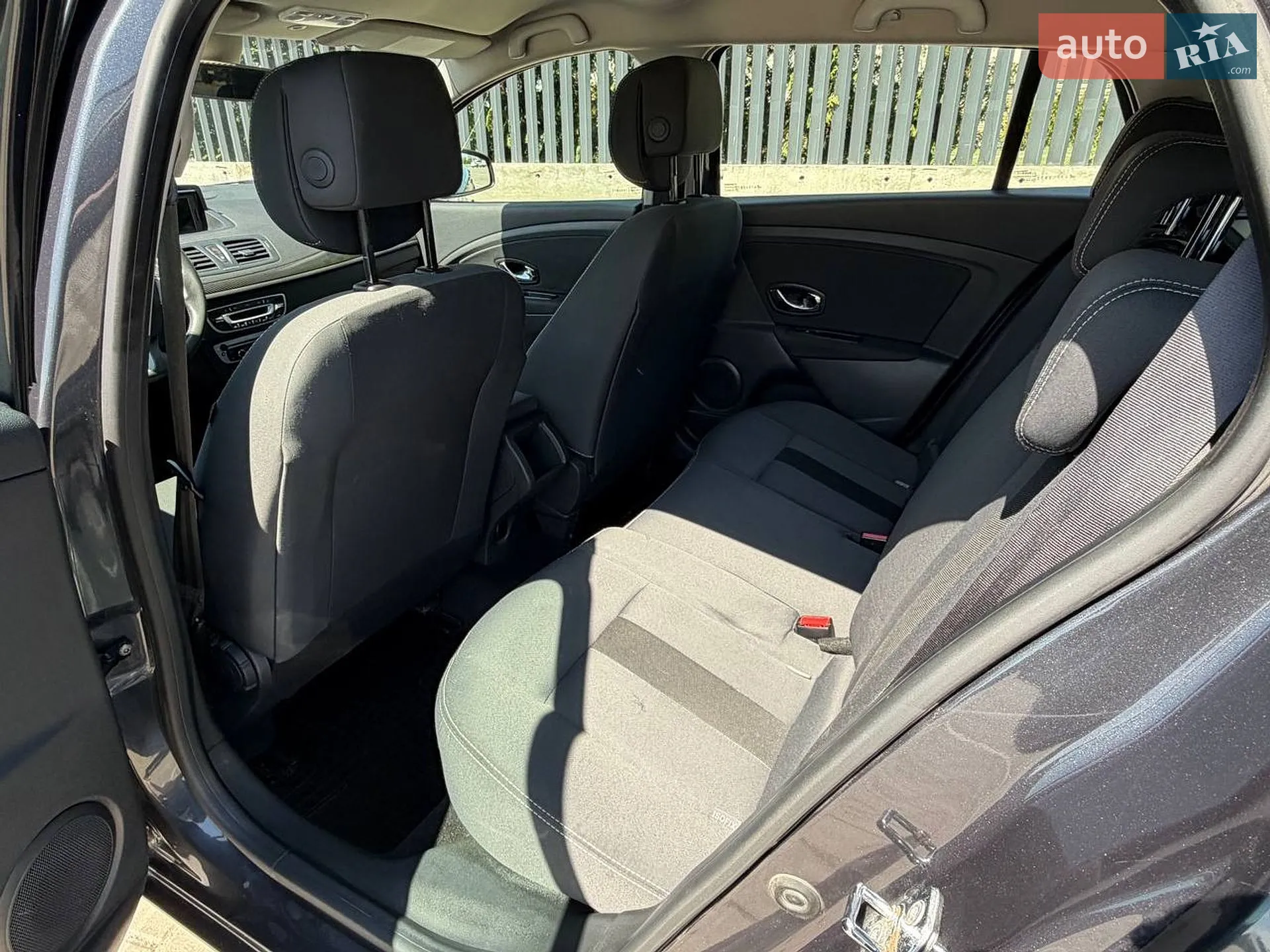 2012 Renault Megane - мініатюра 16