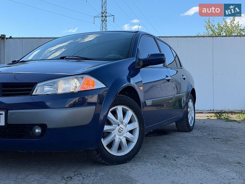 Седан Renault Megane 2006 в Дрогобичі
