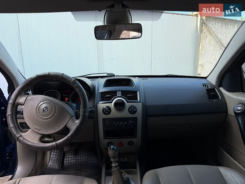 Седан Renault Megane 2006 в Дрогобичі