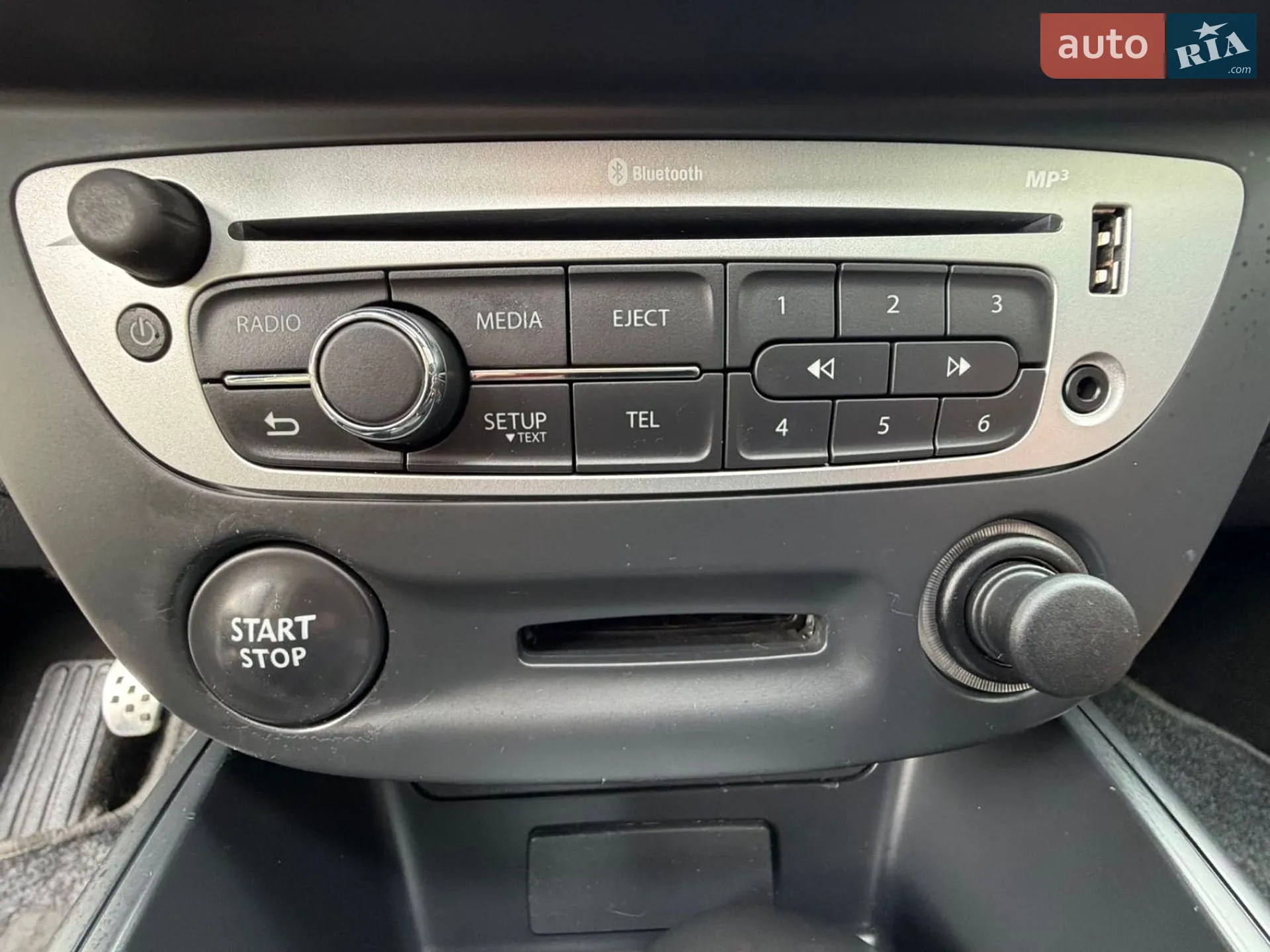 2012 Renault Megane - мініатюра 37