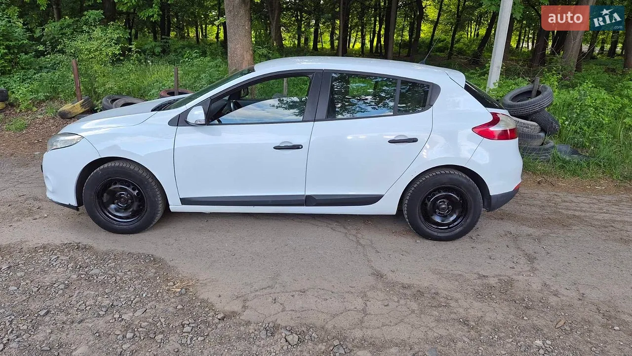 2010 Renault Megane - мініатюра 30
