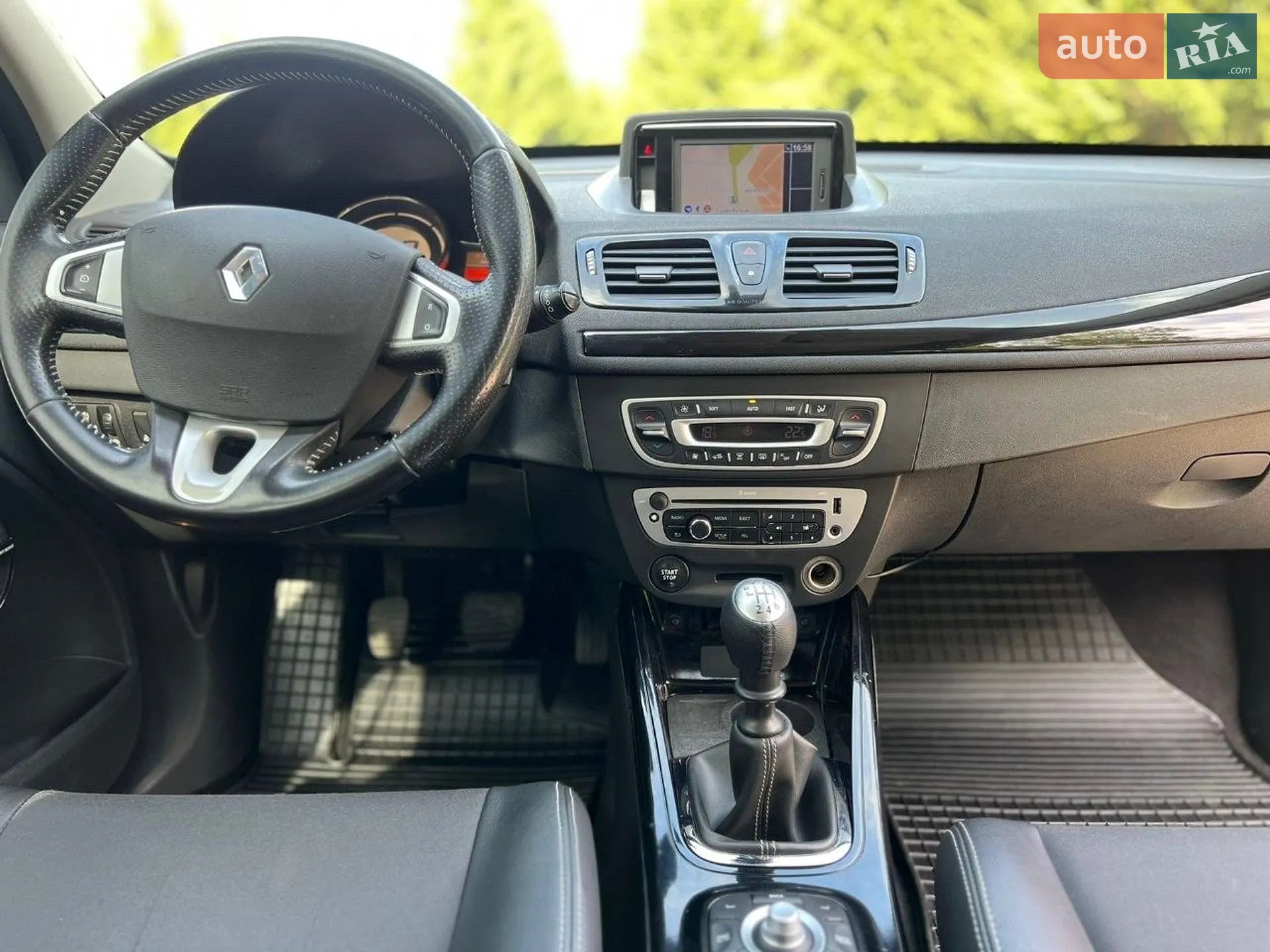 2012 Renault Megane - мініатюра 10
