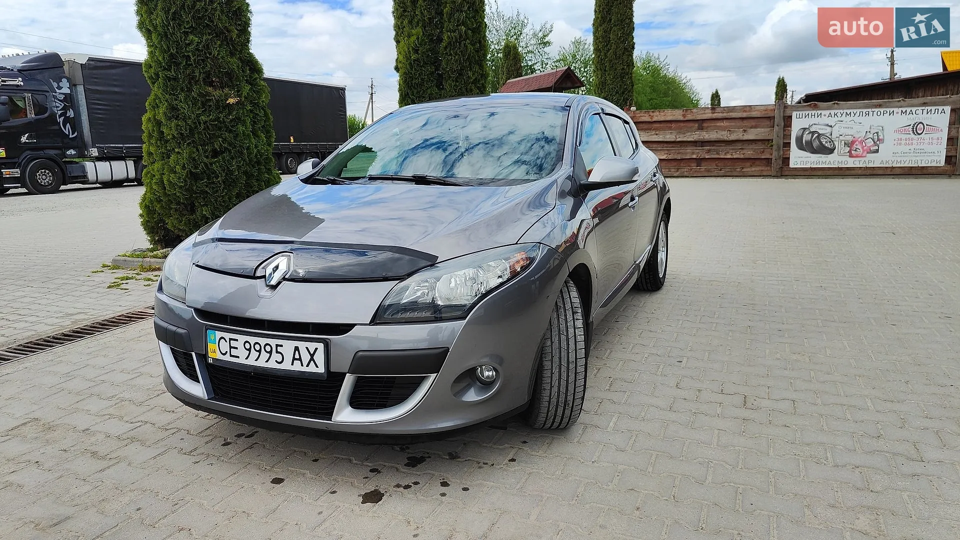 2011 Renault Megane - фото 1