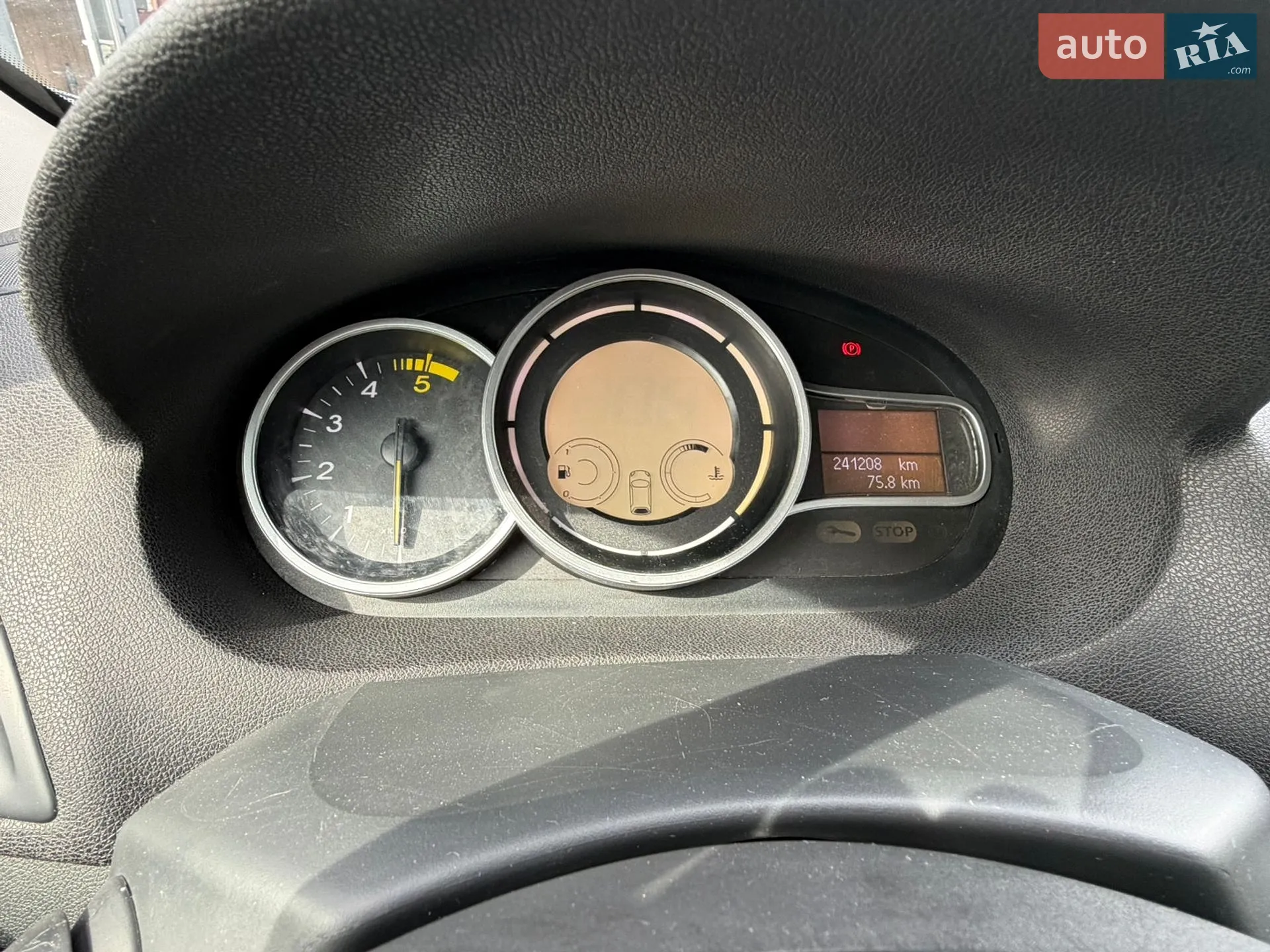 2012 Renault Megane - мініатюра 23