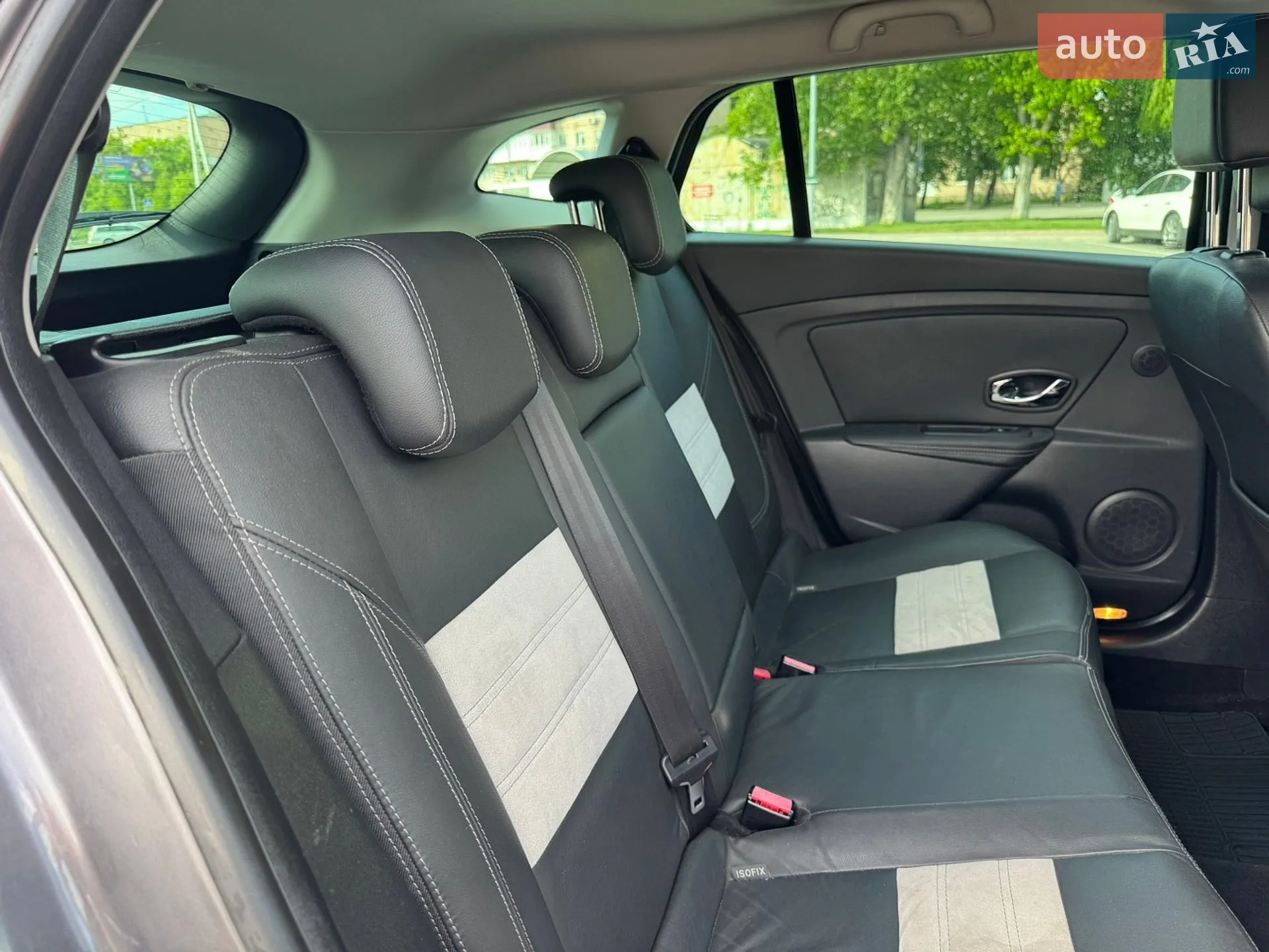 2012 Renault Megane - мініатюра 40