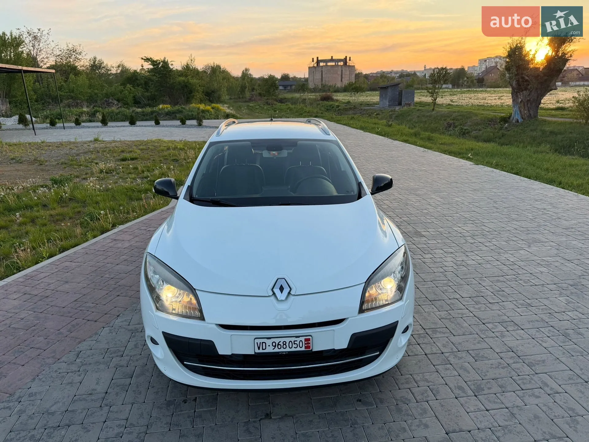 2012 Renault Megane - мініатюра 37