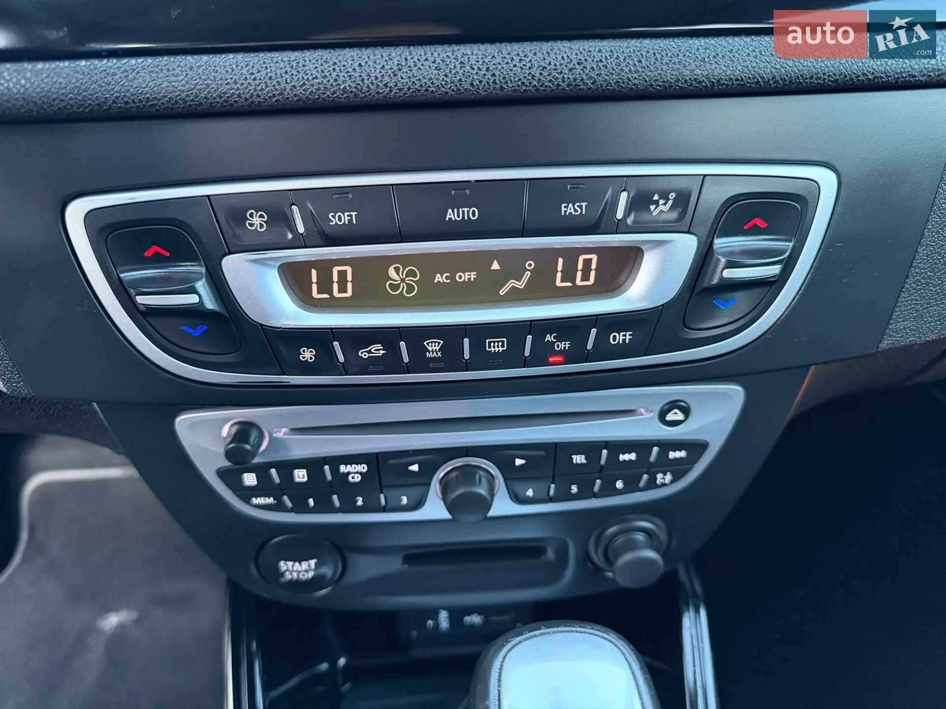 2012 Renault Megane - мініатюра 50