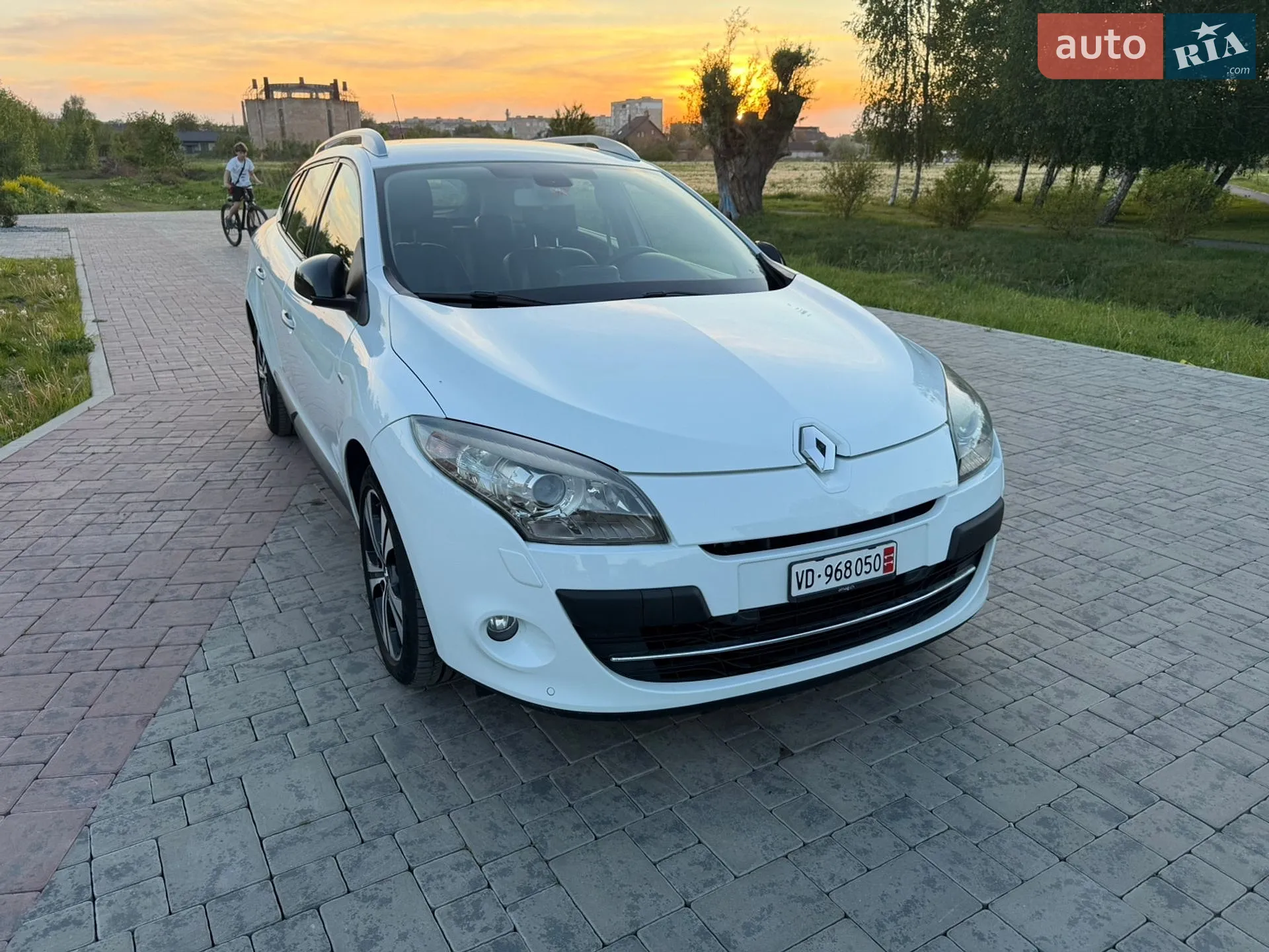 2012 Renault Megane - мініатюра 92