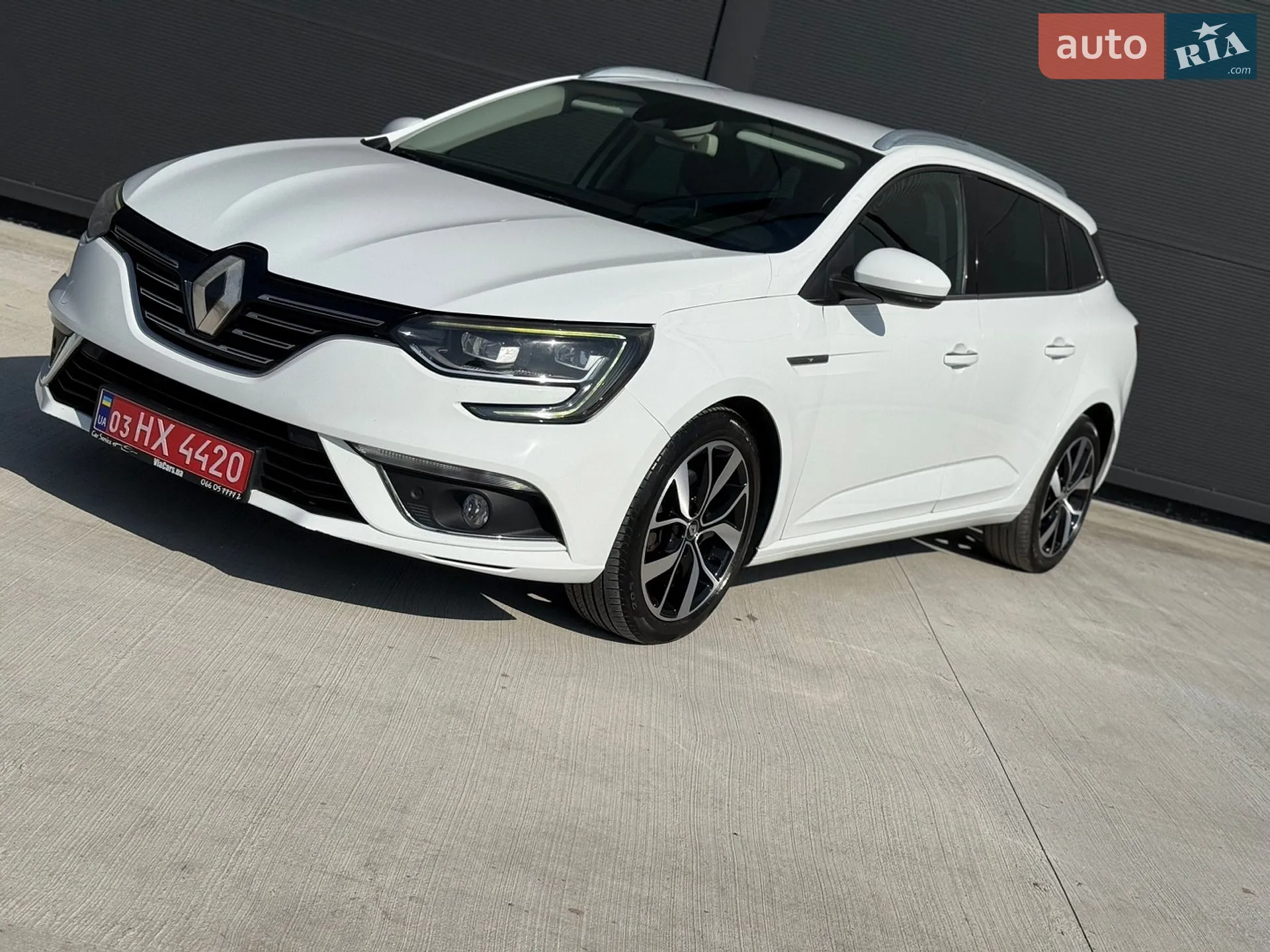 2019 Renault Megane - фото 1
