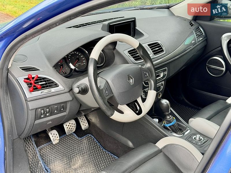 Хэтчбек Renault Megane 2012 в Владимире
