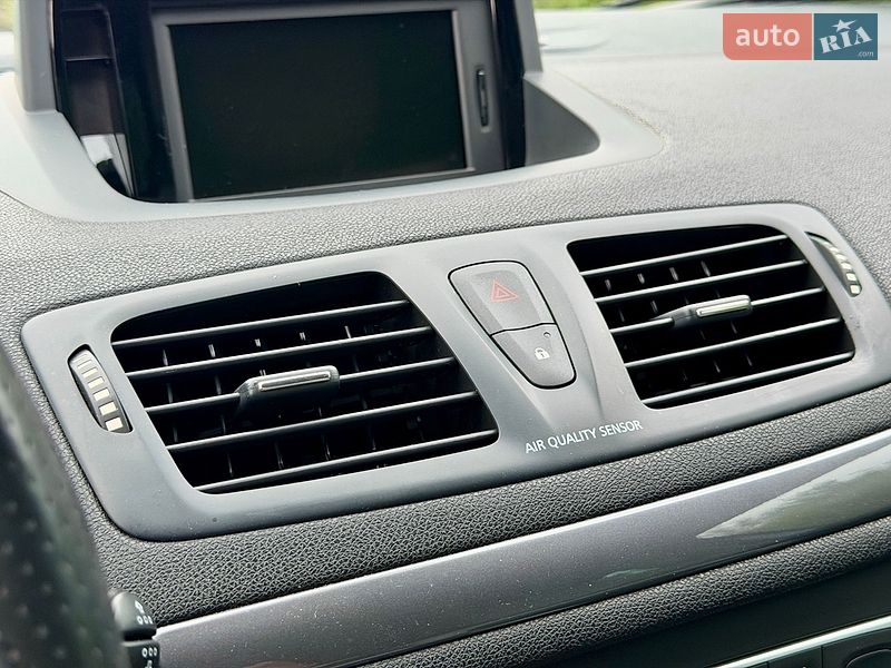 Хэтчбек Renault Megane 2012 в Владимире
