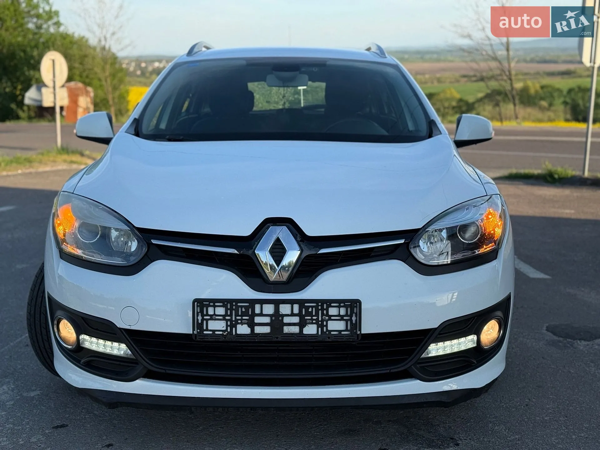 2014 Renault Megane - мініатюра 9