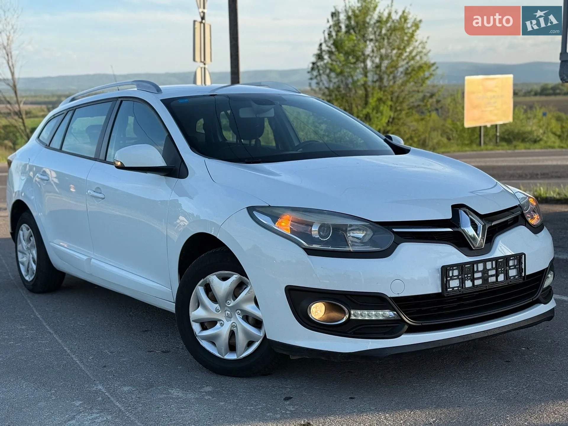 2014 Renault Megane - мініатюра 16