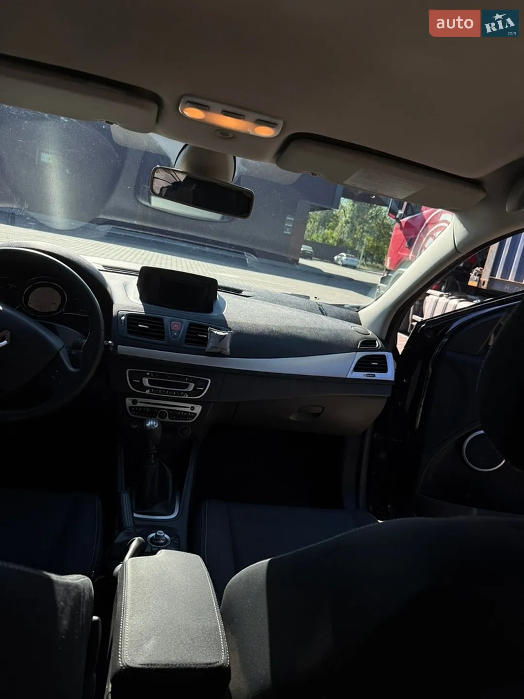 2010 Renault Megane - мініатюра 8
