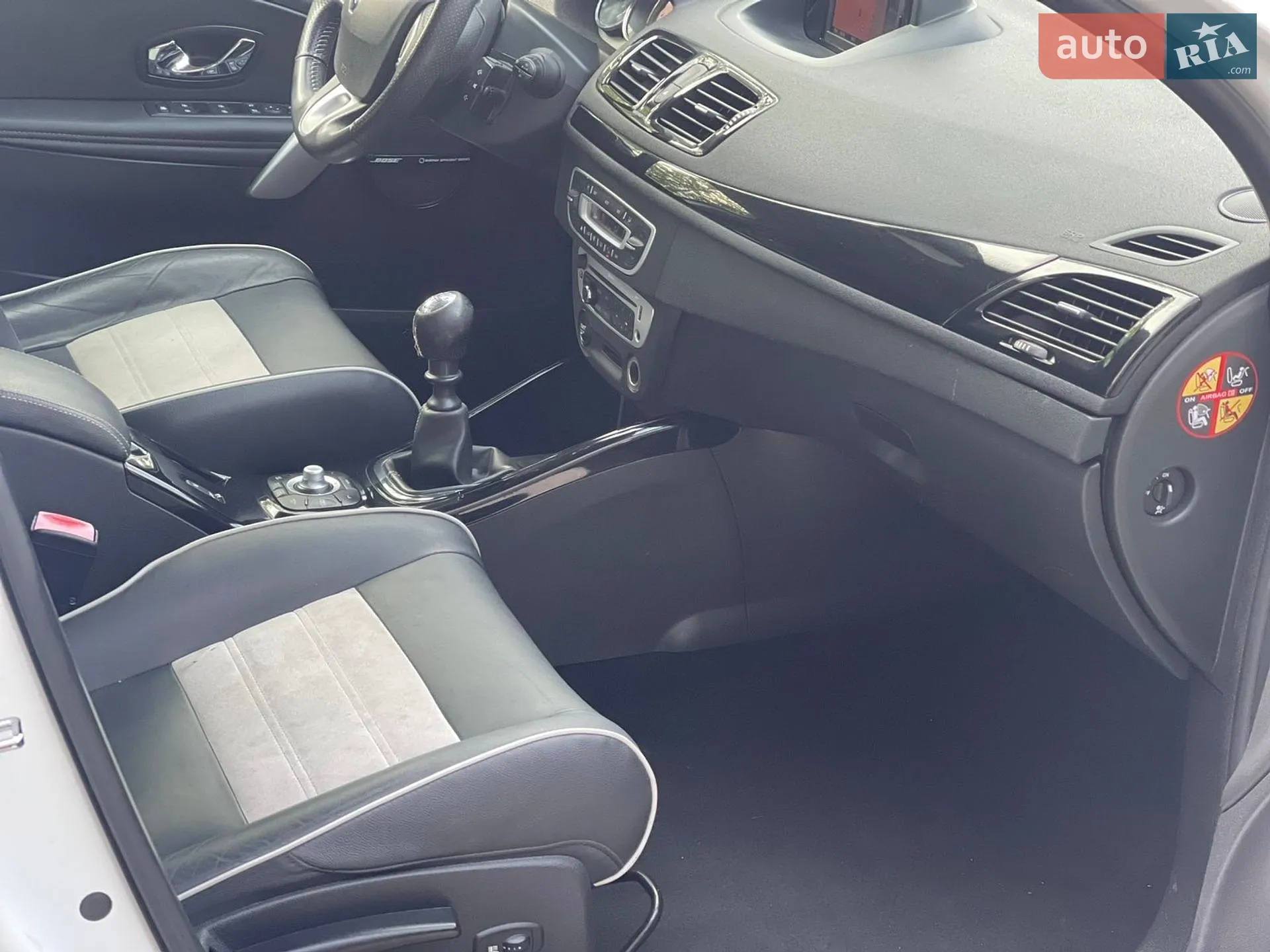 2012 Renault Megane - мініатюра 15