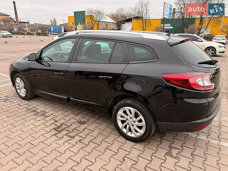 Универсал Renault Megane 2015 в Житомире фото 3 Универсал Renault Megane 2015 в Житомире