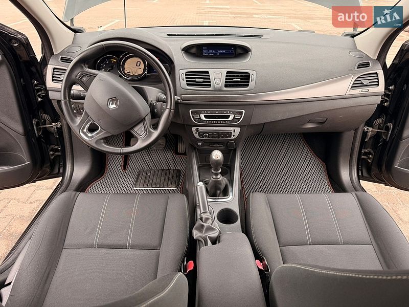 Универсал Renault Megane 2015 в Житомире фото 12 Универсал Renault Megane 2015 в Житомире