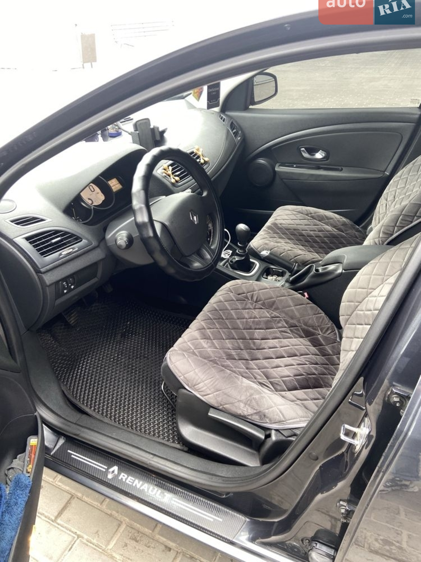2011 Renault Megane - мініатюра 10