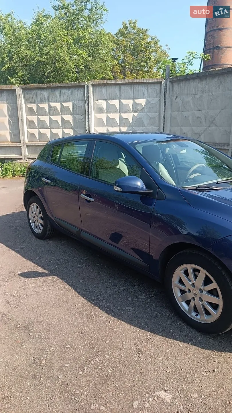 2010 Renault Megane - мініатюра 4