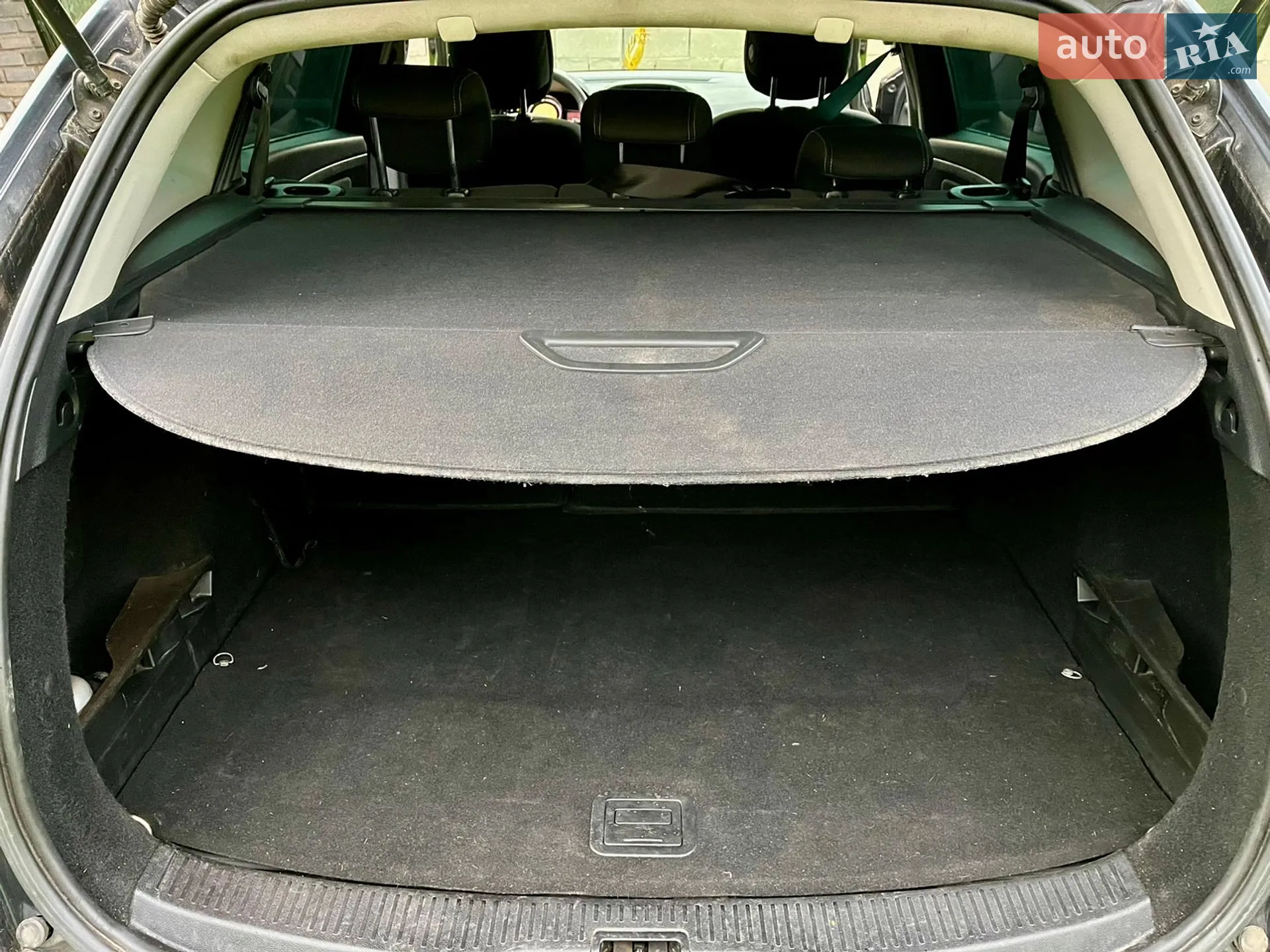 2010 Renault Megane - мініатюра 18