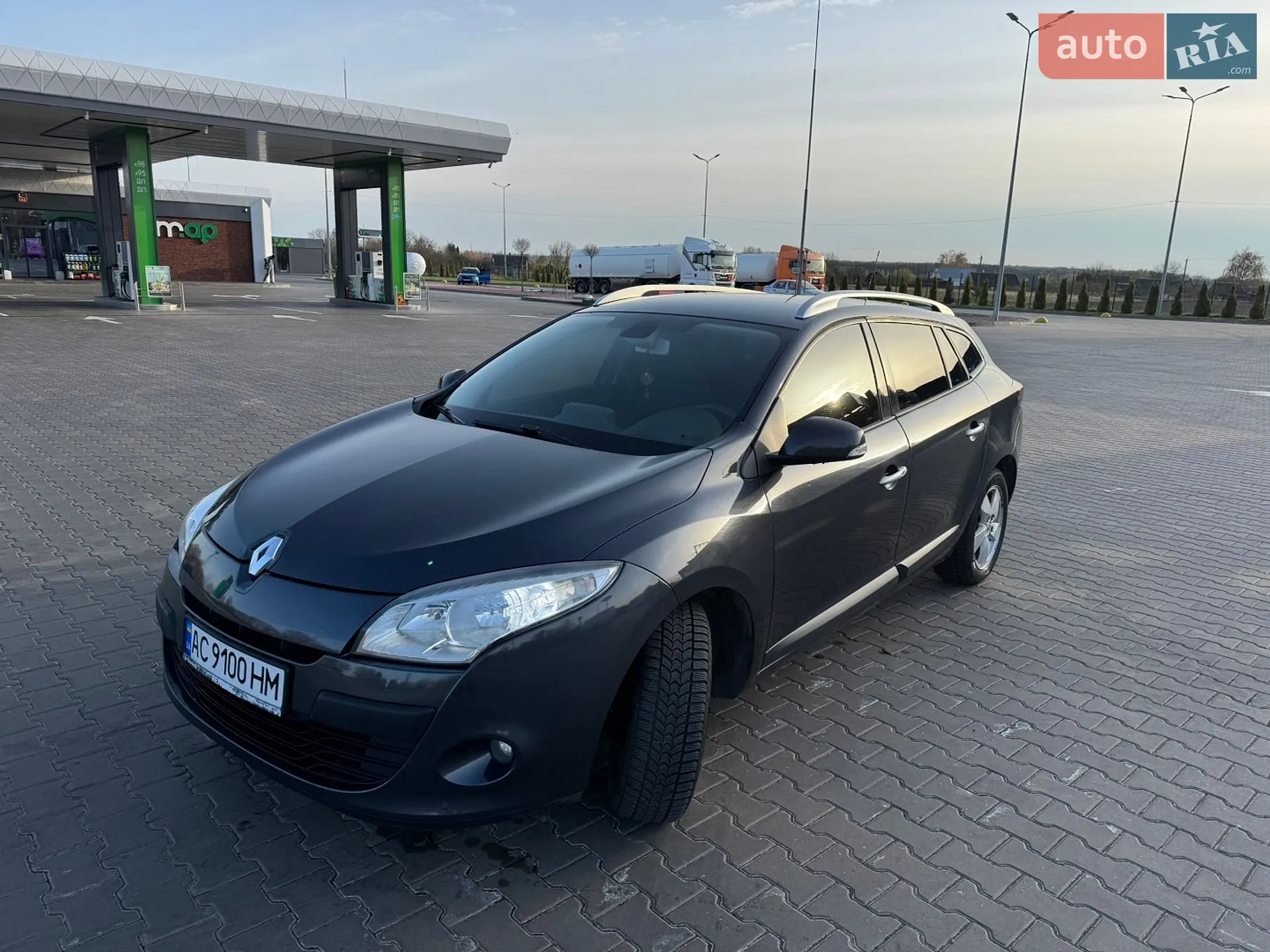 2011 Renault Megane - мініатюра 2