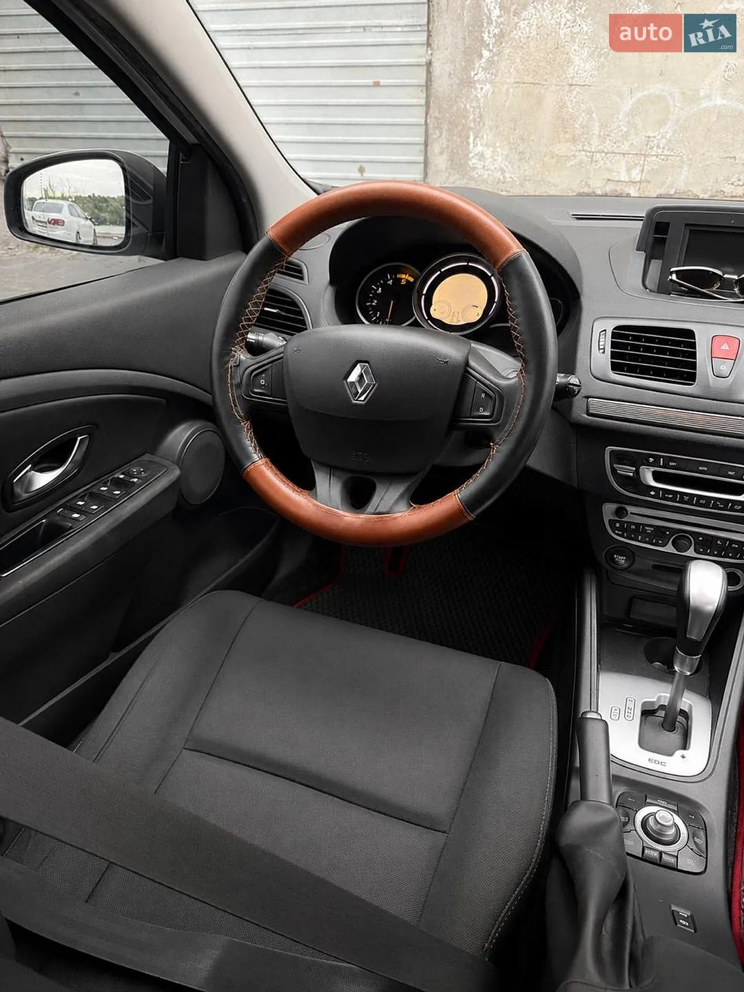 2010 Renault Megane - мініатюра 9
