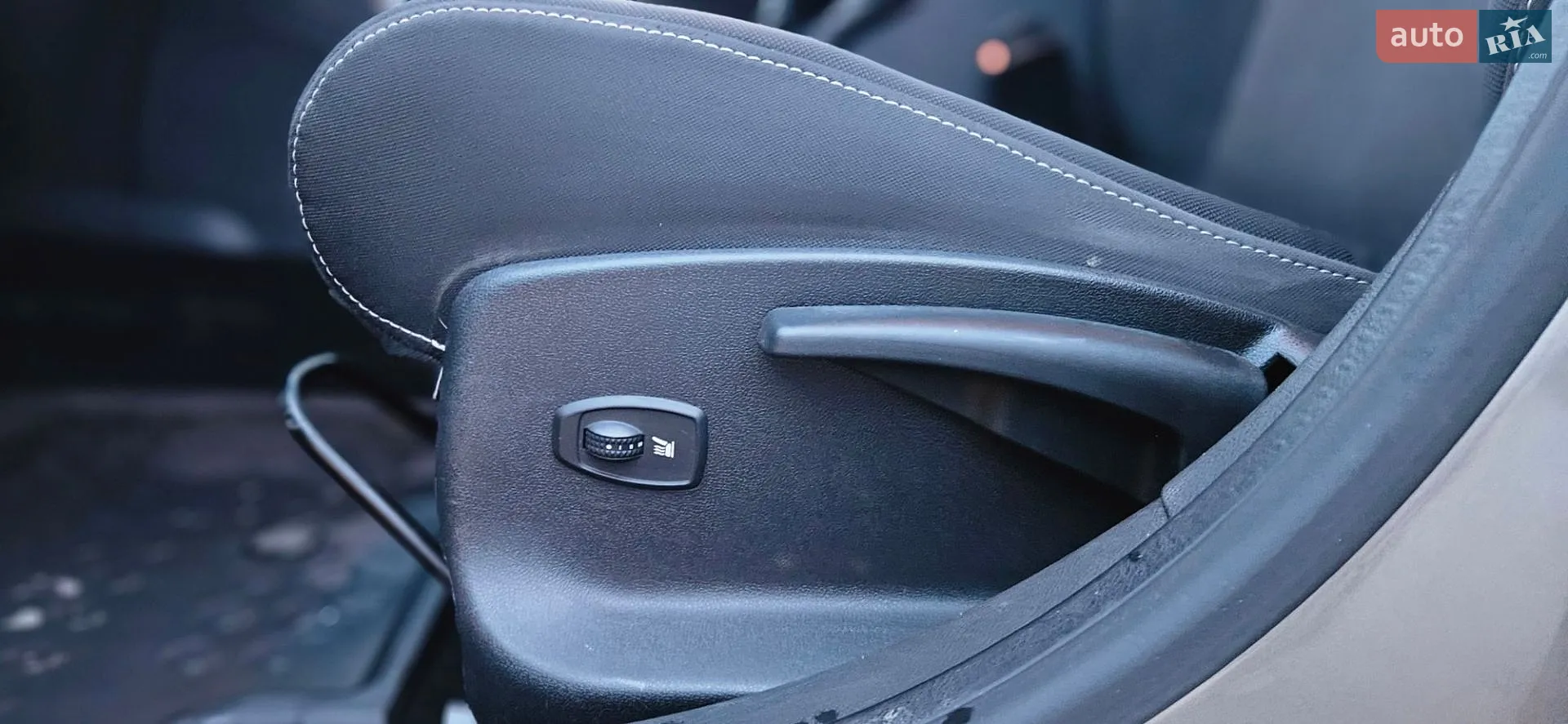 2010 Renault Megane - мініатюра 79