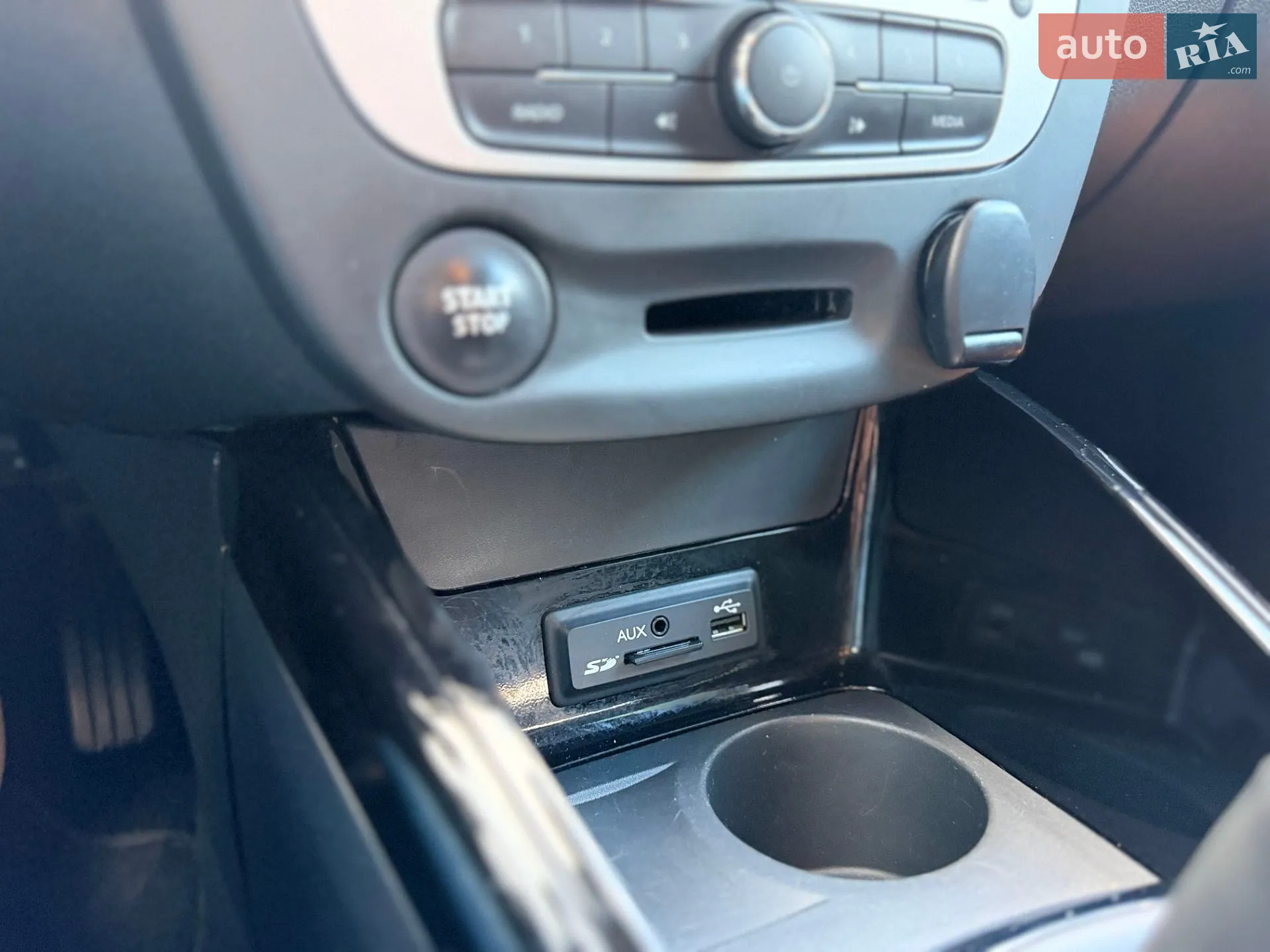 2014 Renault Megane - мініатюра 11