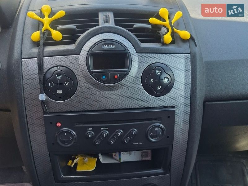 Седан Renault Megane 2003 в Львове