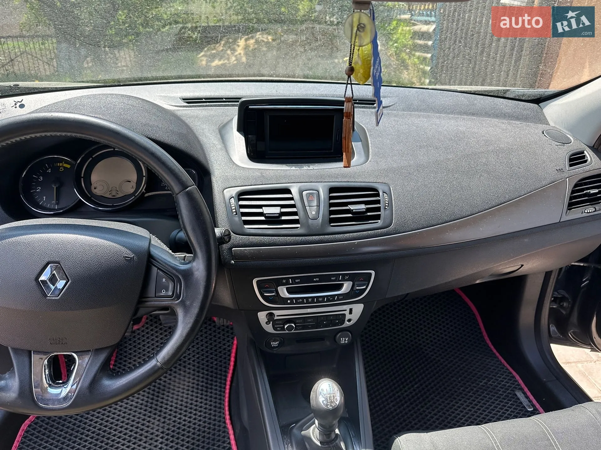 2013 Renault Megane - мініатюра 15