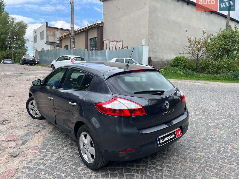 Хэтчбек Renault Megane 2008 в Киеве
