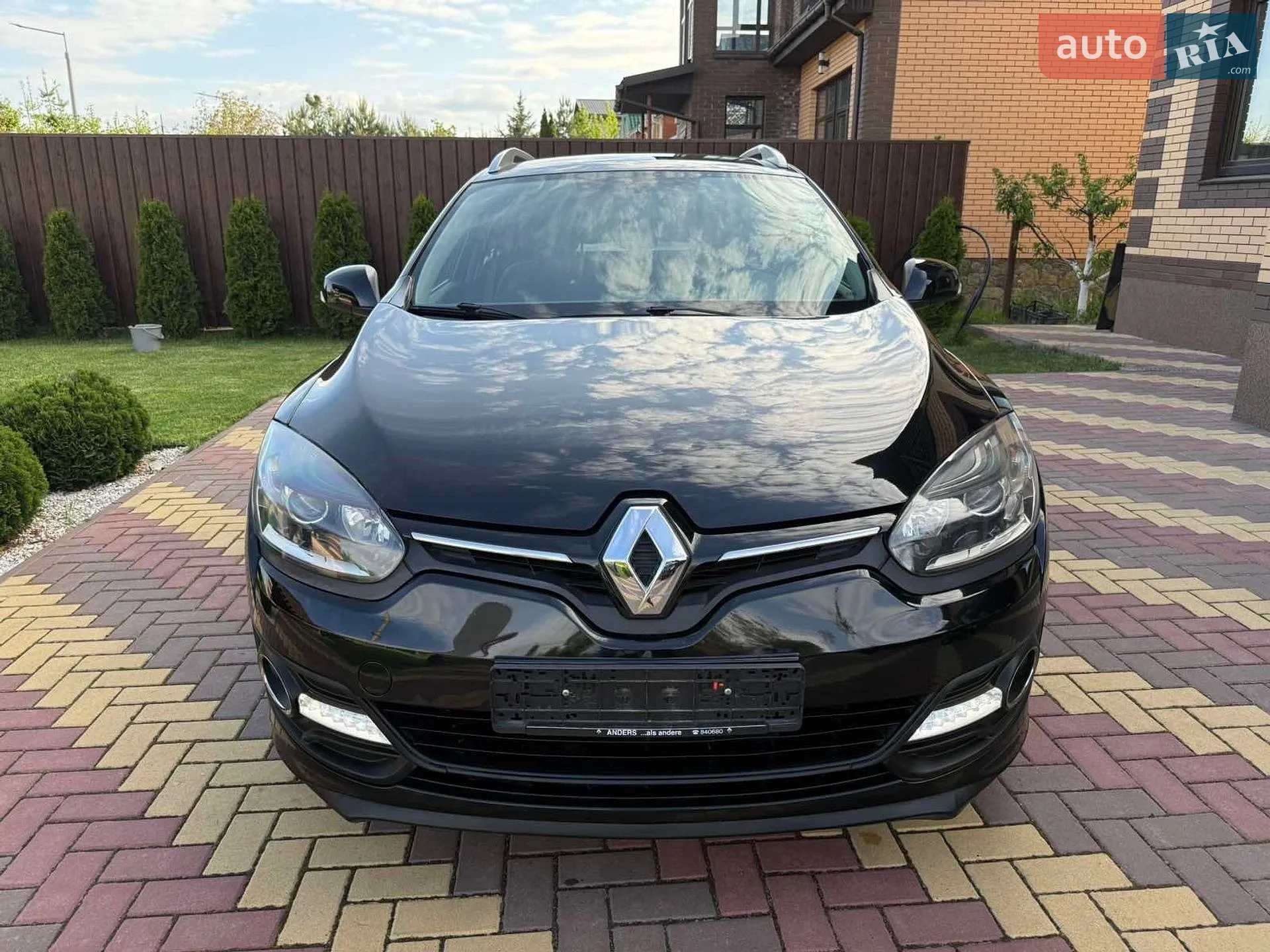 2015 Renault Megane - мініатюра 15