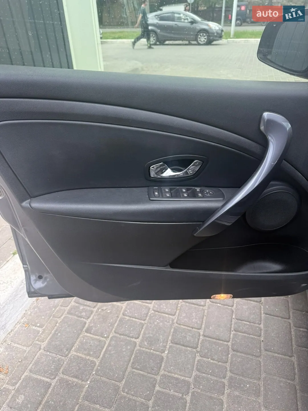 2012 Renault Megane - мініатюра 15