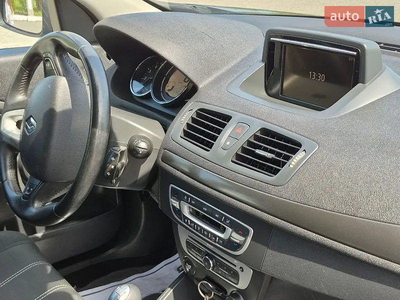 Renault Megane 2014 VIN VF1BZ140651014055 фото оголошення 28 з 105