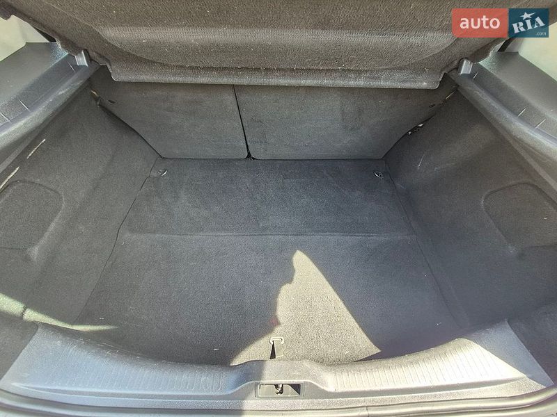 Хэтчбек Renault Megane 2014 в Дубно фото 39 Хэтчбек Renault Megane 2014 в Дубно