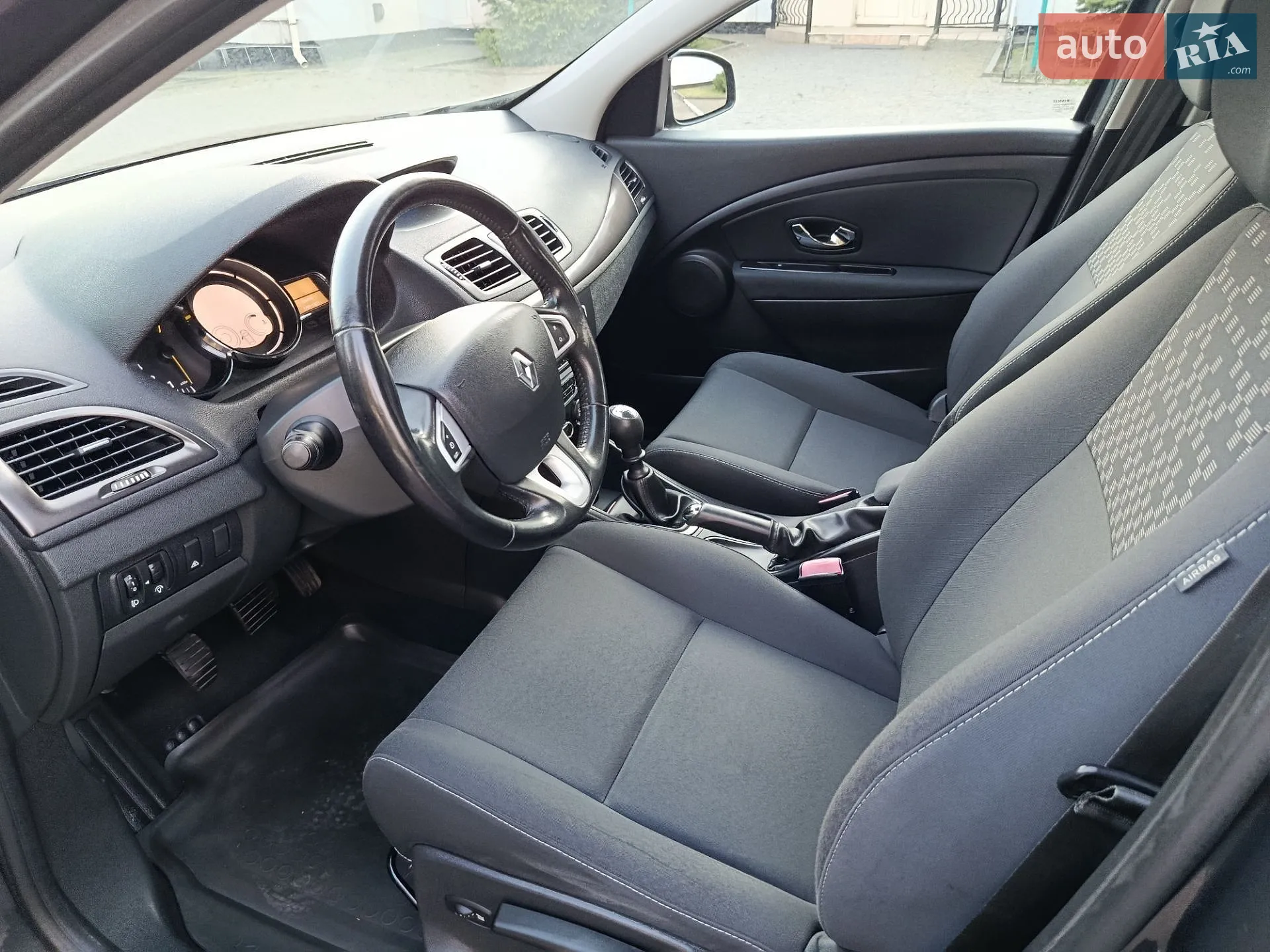 2012 Renault Megane - мініатюра 12