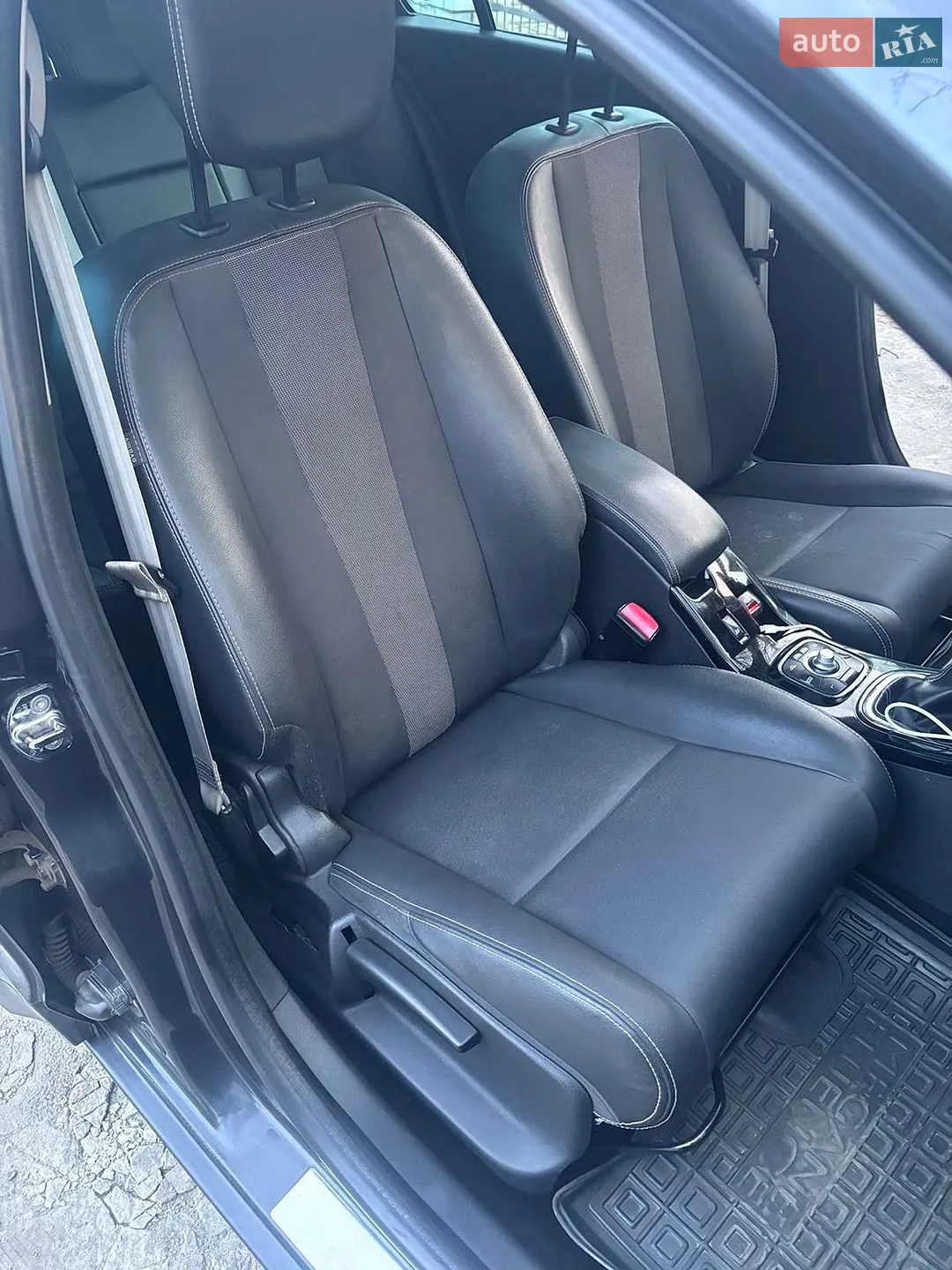 2013 Renault Megane - мініатюра 11