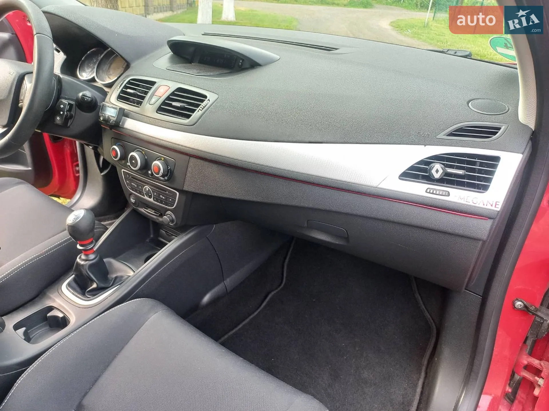 2010 Renault Megane - мініатюра 22